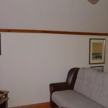 Dworek Mazurski Lizer *