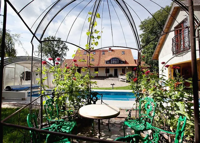 Farma Dworek Mazurski Lizer *